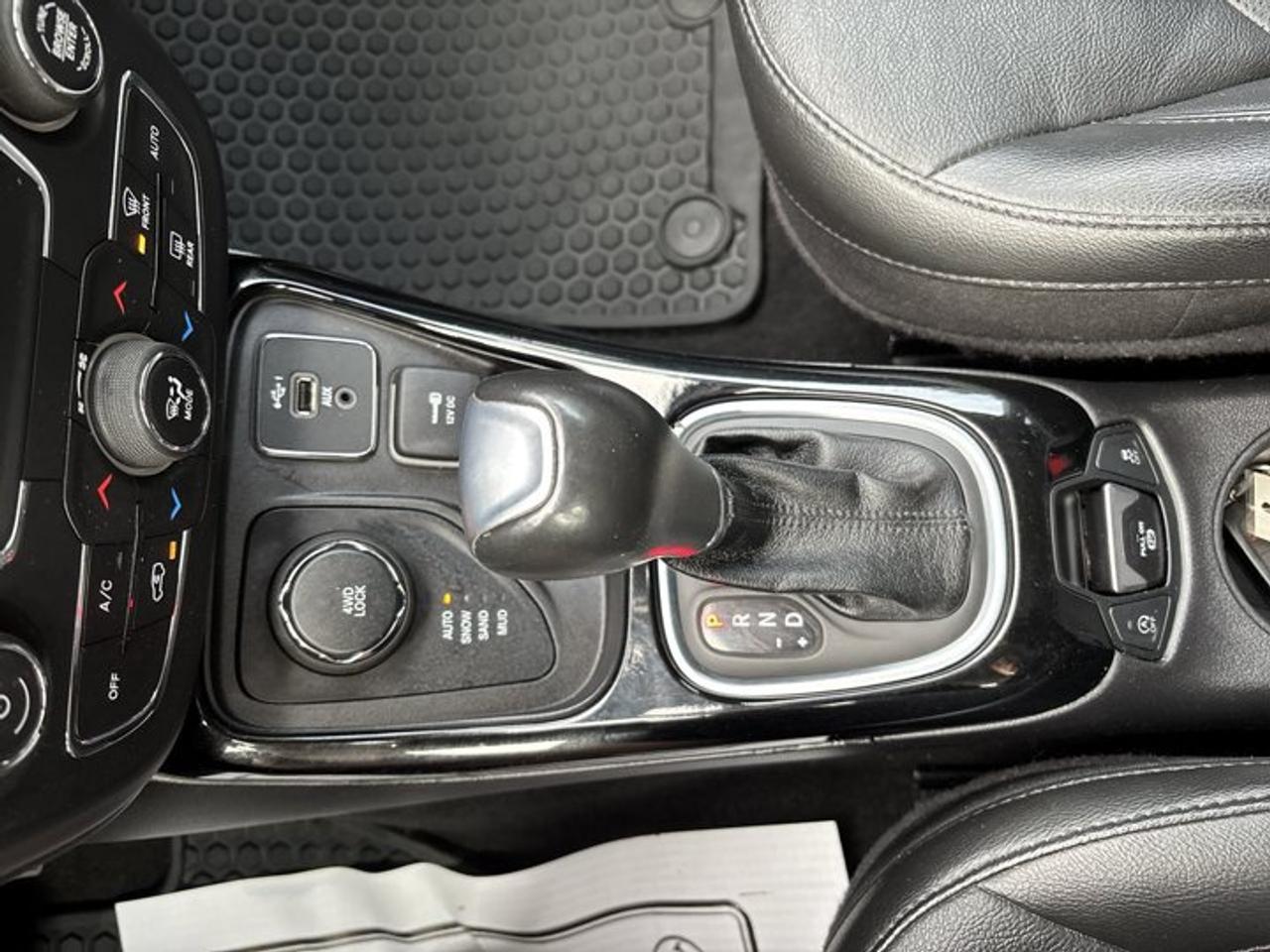 2021 Jeep Compass Altitude 4x4 | No Accidents | Leather Seats | Heated Steering Photo