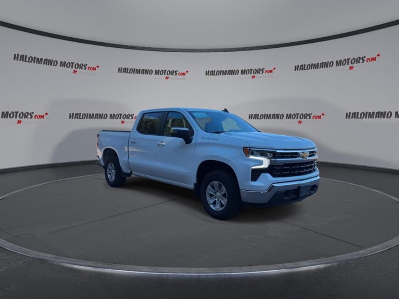 2023 Chevrolet Silverado 1500 LT Crew Cab 6' Bed 4x4 | No Accidents | Heated Steering Photo