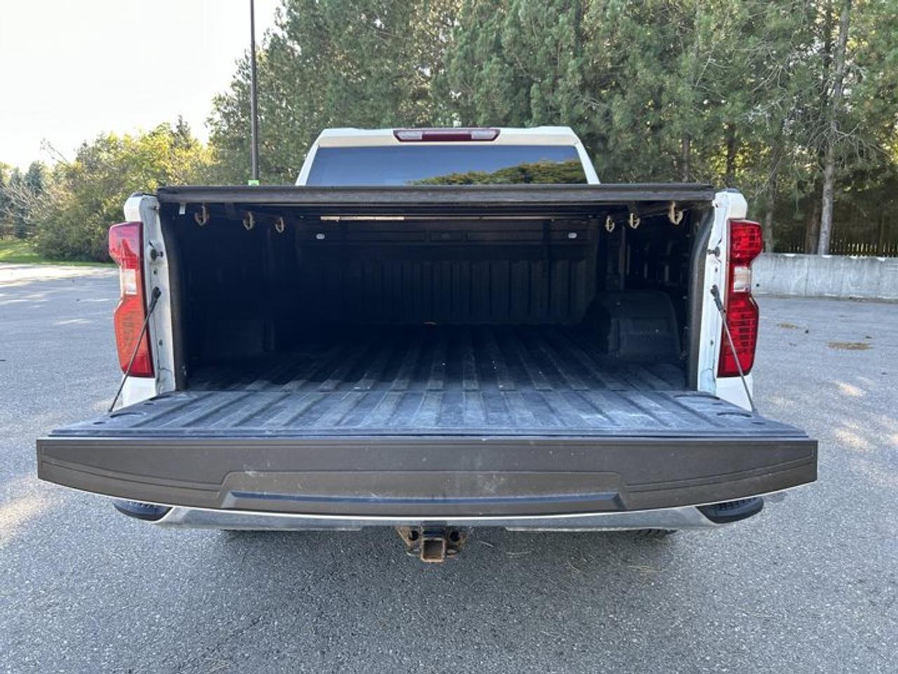 2023 Chevrolet Silverado 1500 LT Crew Cab 6' Bed 4x4 | No Accidents | Heated Steering Photo
