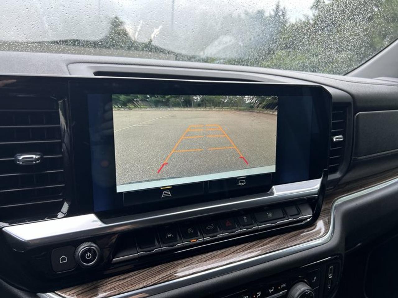2023 Chevrolet Silverado 1500 LT Crew Cab 6' Box 4x4 | No Accidents | Heated Steering Photo