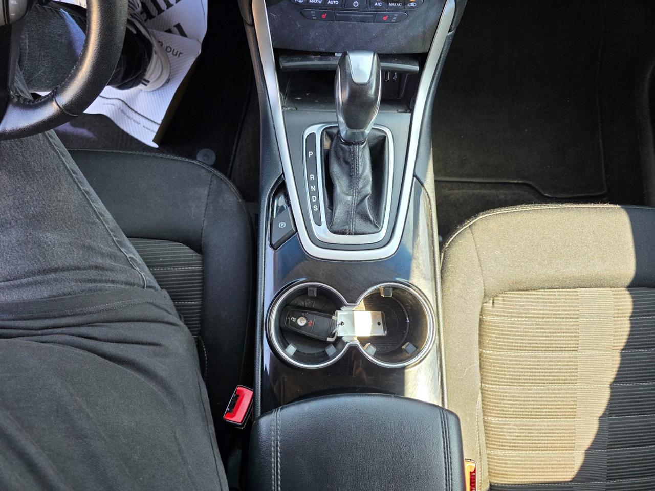 2018 Ford Edge SEL AWD Photo