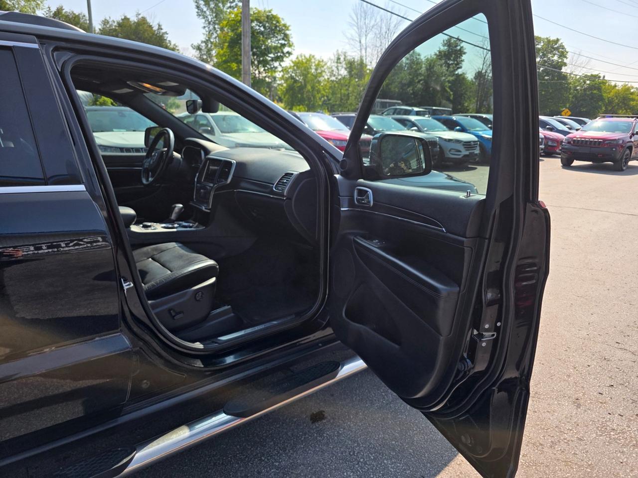 2018 Jeep Grand Cherokee LIMITED 4WD Photo