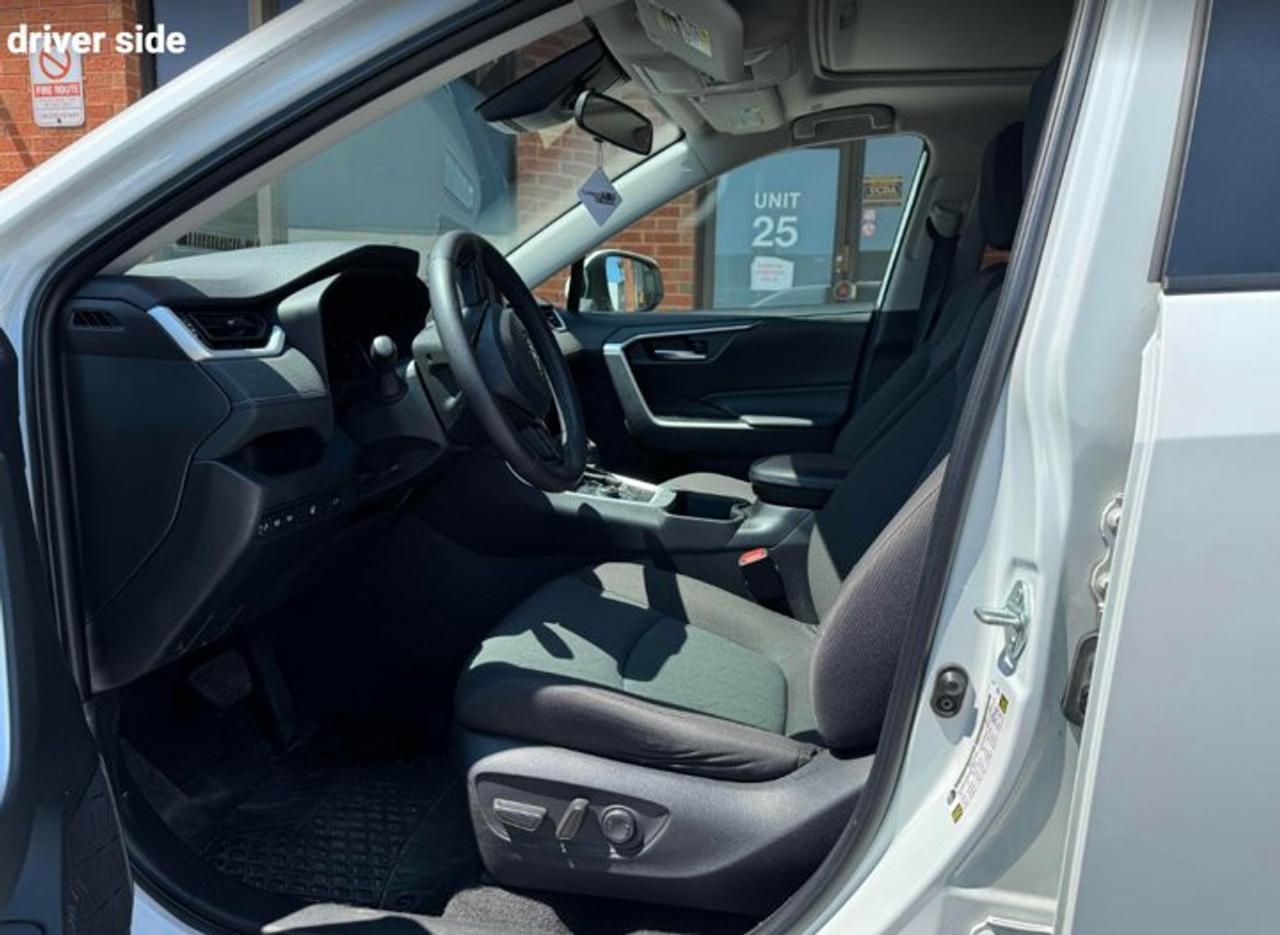 2023 Toyota RAV4 Hybrid Woodland Edition AWD | Sunroof | Bronze Alloys | Heated Wheel + Seats | CarPlay & More ! Photo