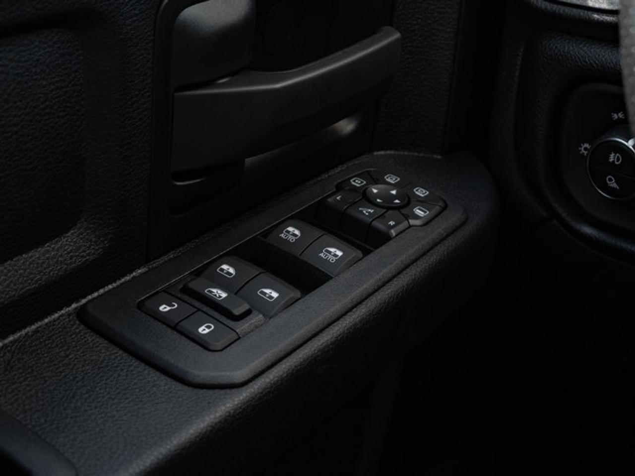 2026 RAM 2500 Black Express Photo