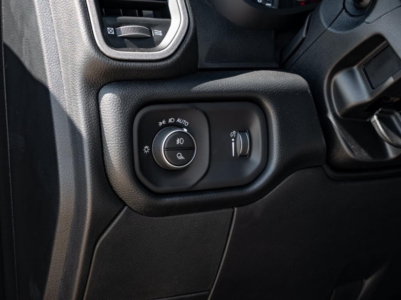 2026 RAM 2500 Black Express Photo