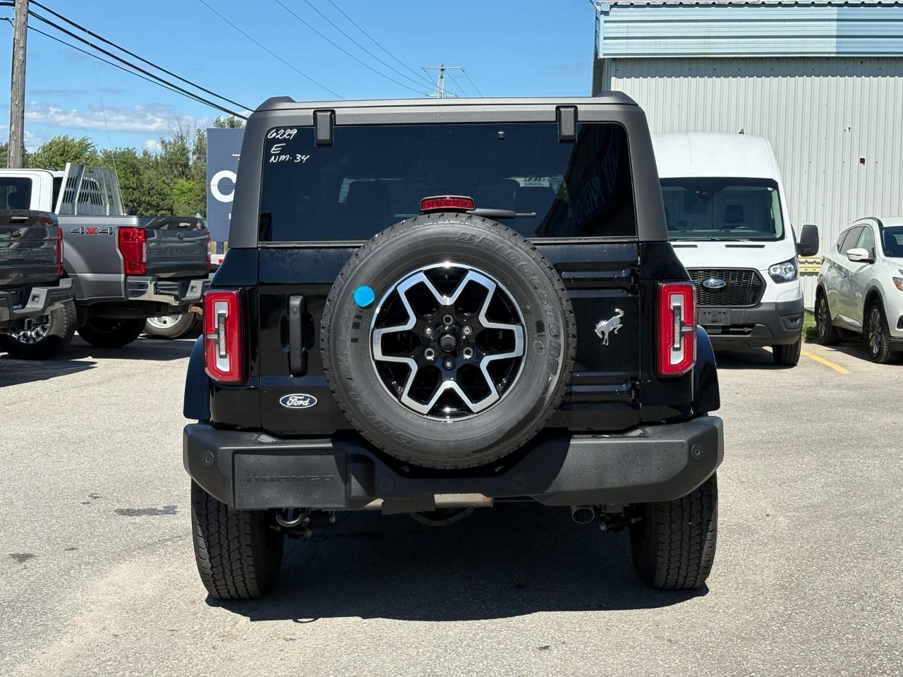 2026 Ford Bronco OUTER BANKS 4 DOOR 4X4 Photo