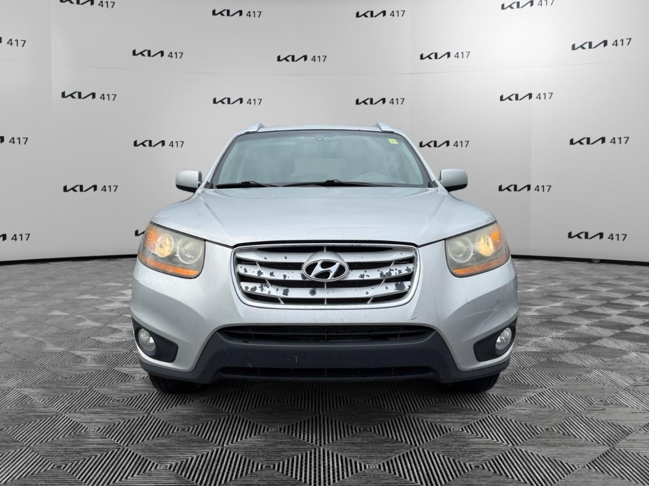 2011 Hyundai Santa Fe FWD 4dr V6 Auto GL Photo
