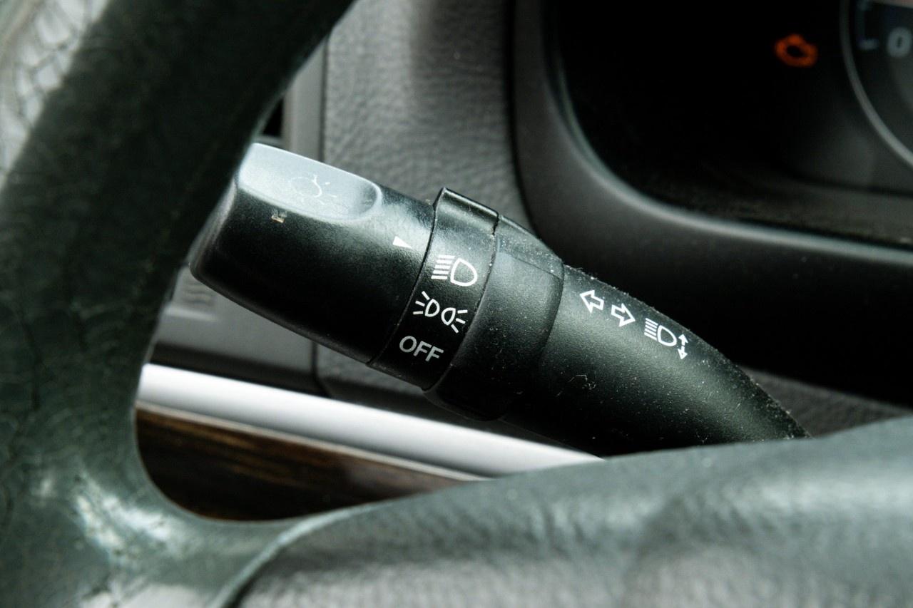2011 Hyundai Santa Fe FWD 4dr V6 Auto GL Photo