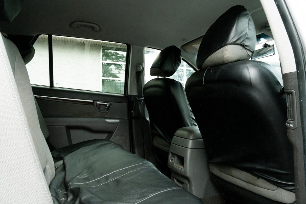 2011 Hyundai Santa Fe FWD 4dr V6 Auto GL Photo