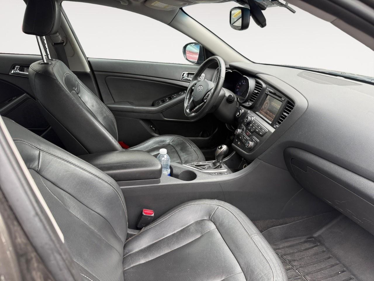 2012 Kia Optima 4dr Sdn Auto EX Photo