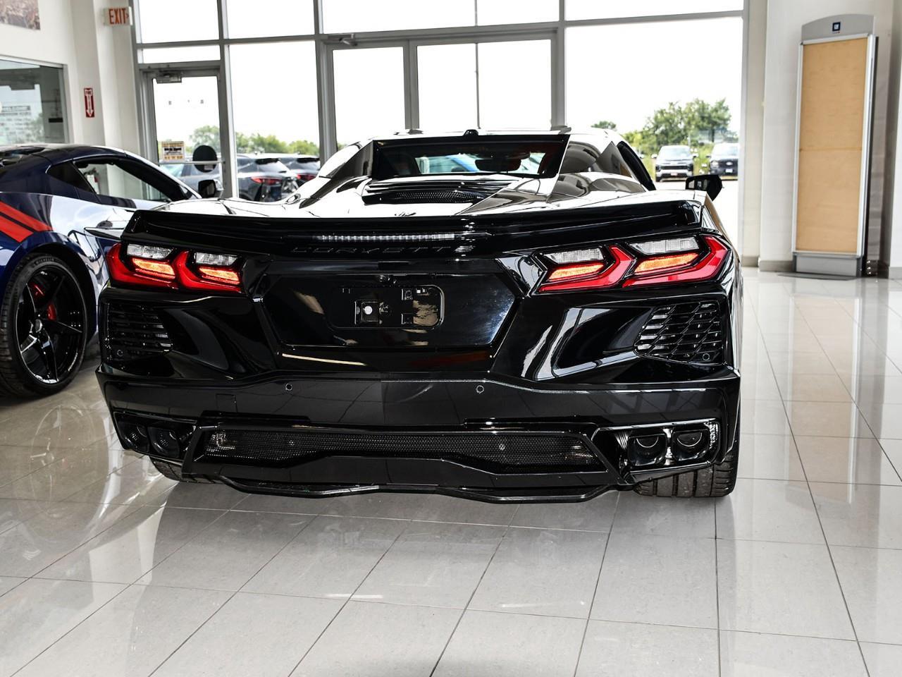 2027 Chevrolet Corvette 1LT Photo3
