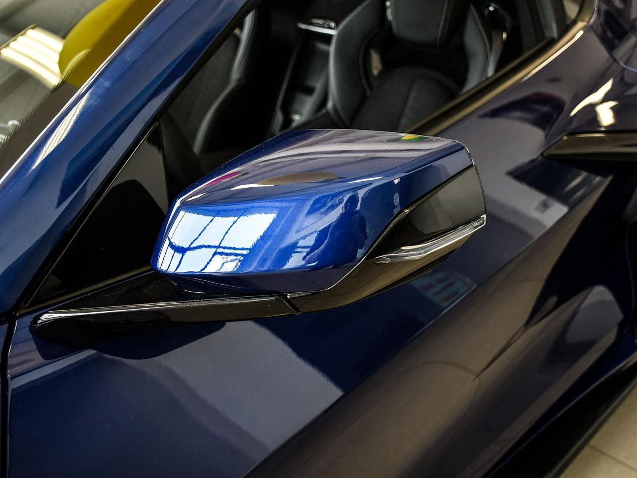 2027 Chevrolet Corvette 2LT Photo