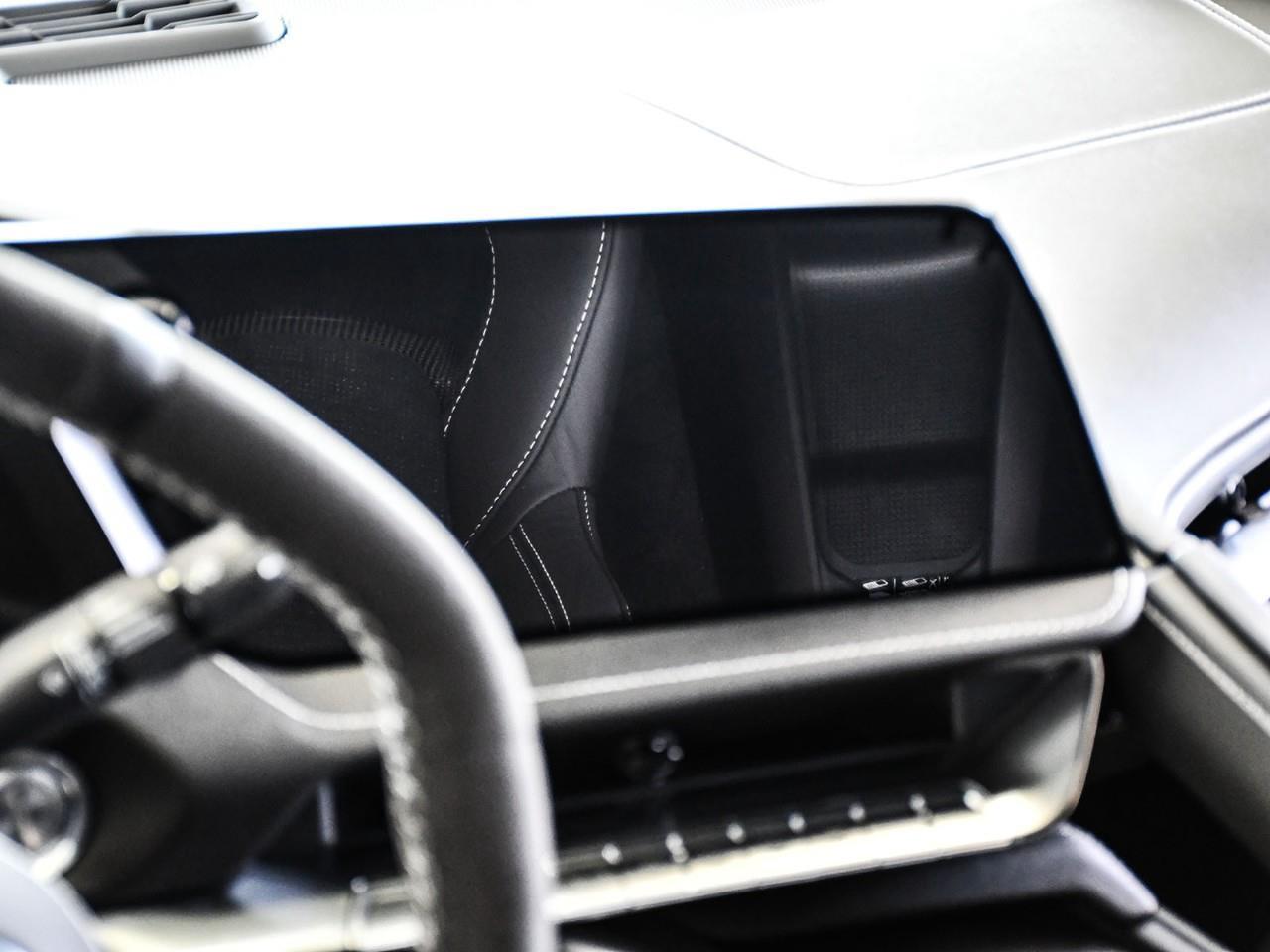 2027 Chevrolet Corvette 2LT Photo