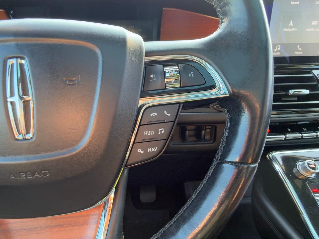 2018 Lincoln Navigator L Reserve 300A|TECH PK|PANO|MAX TOW PK|37 SVC RECORDS Photo