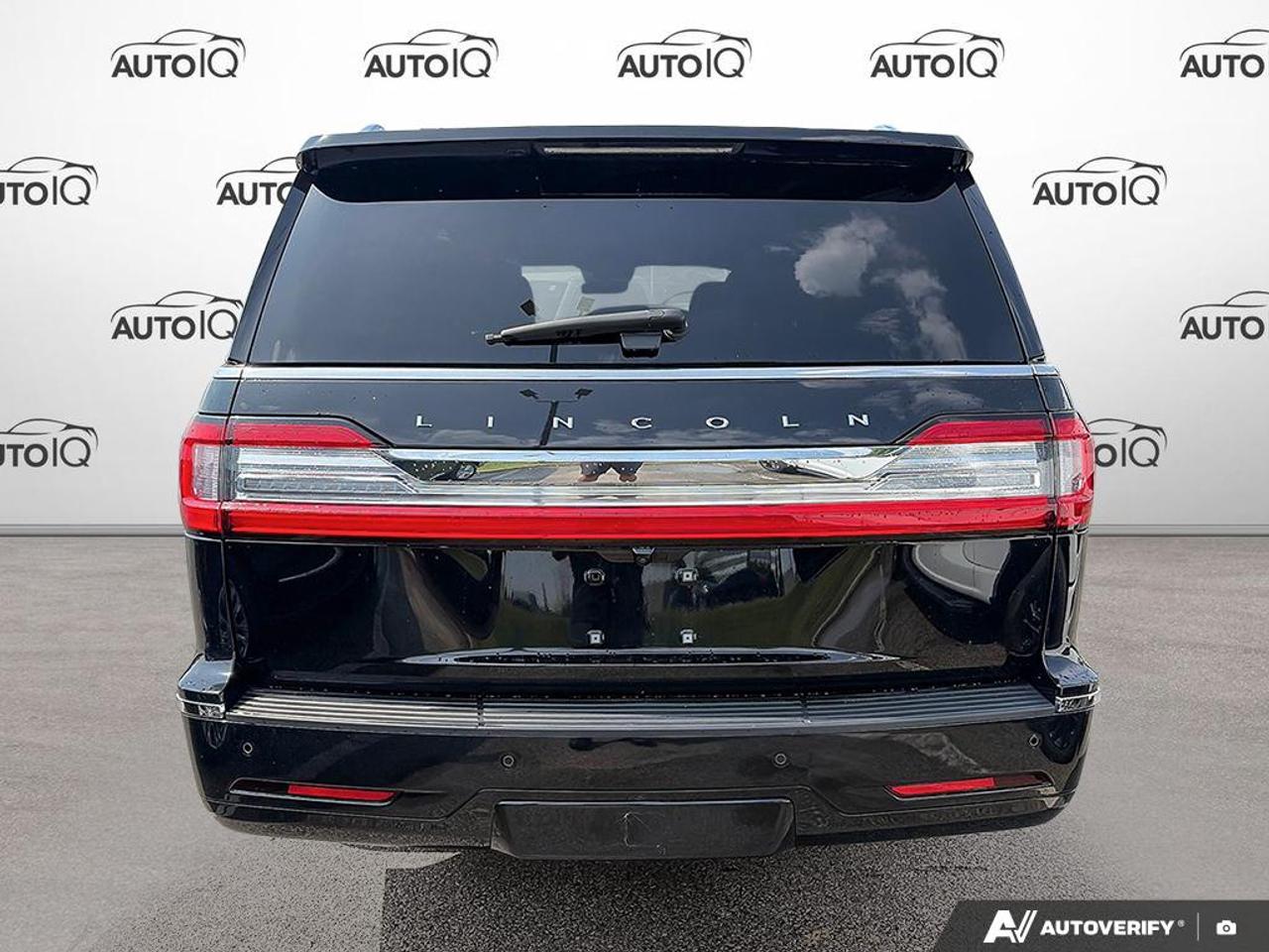 2018 Lincoln Navigator L Reserve 300A|TECH PK|PANO|MAX TOW PK|37 SVC RECORDS Photo