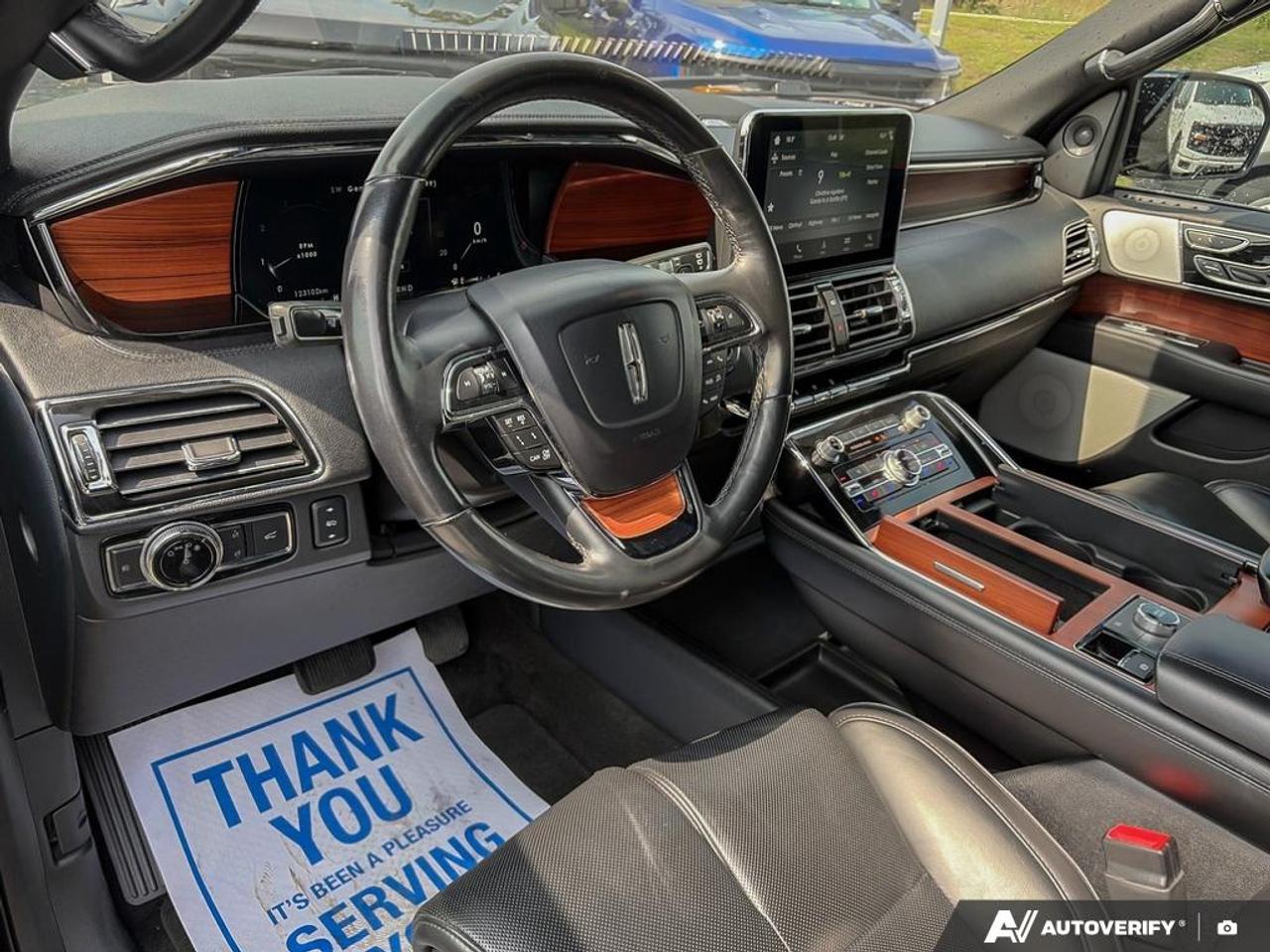 2018 Lincoln Navigator L Reserve 300A|TECH PK|PANO|MAX TOW PK|37 SVC RECORDS Photo