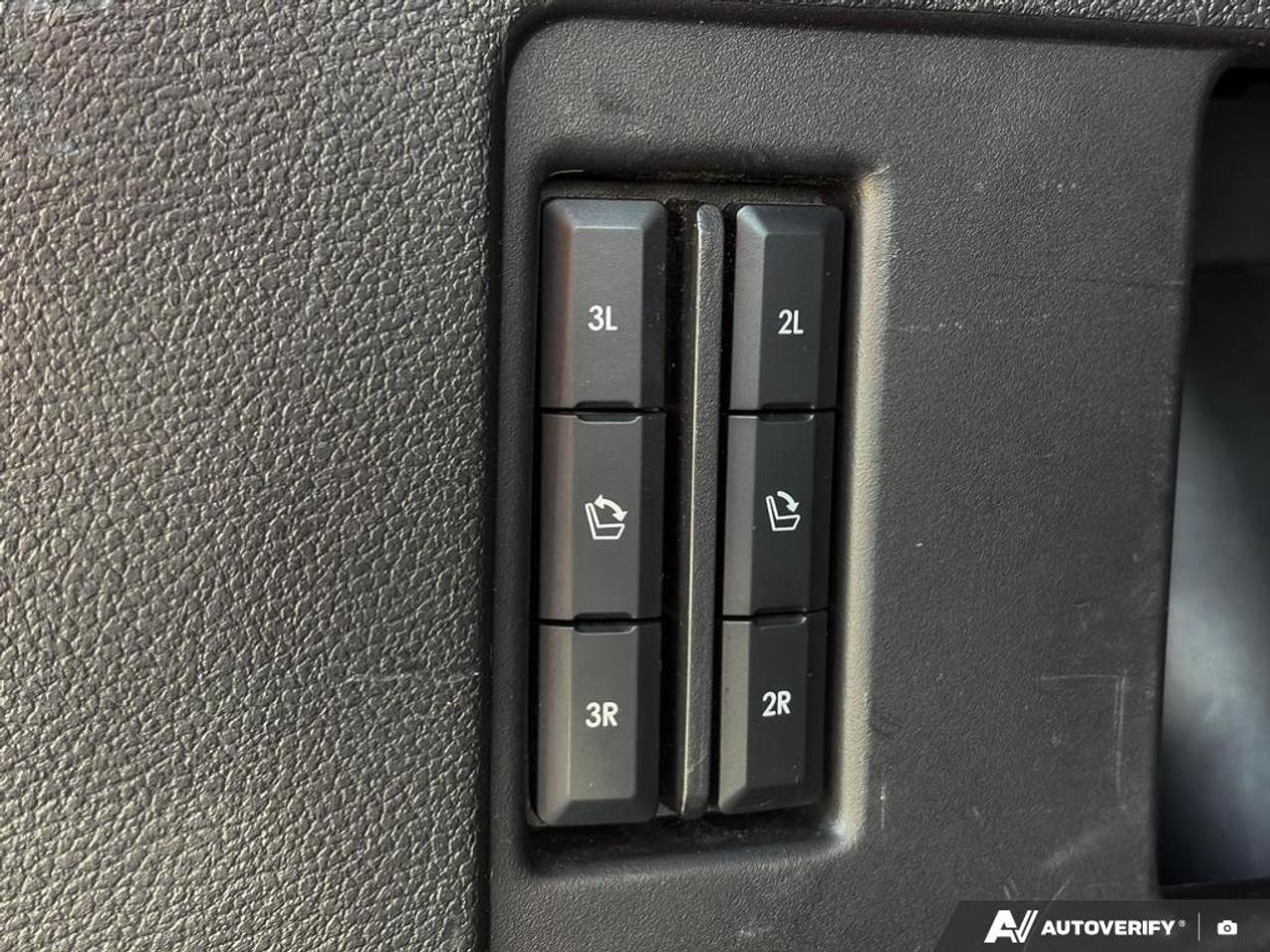 2018 Lincoln Navigator L Reserve 300A|TECH PK|PANO|MAX TOW PK|37 SVC RECORDS Photo