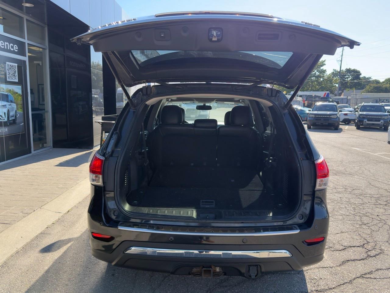 2015 Nissan Pathfinder SL PREMIUM TECH PK|BOSE|LEATHER|LOW KM Photo
