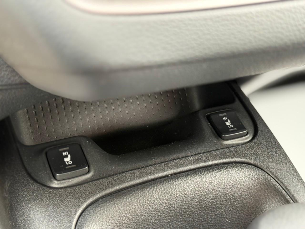 2021 Toyota Corolla L Photo