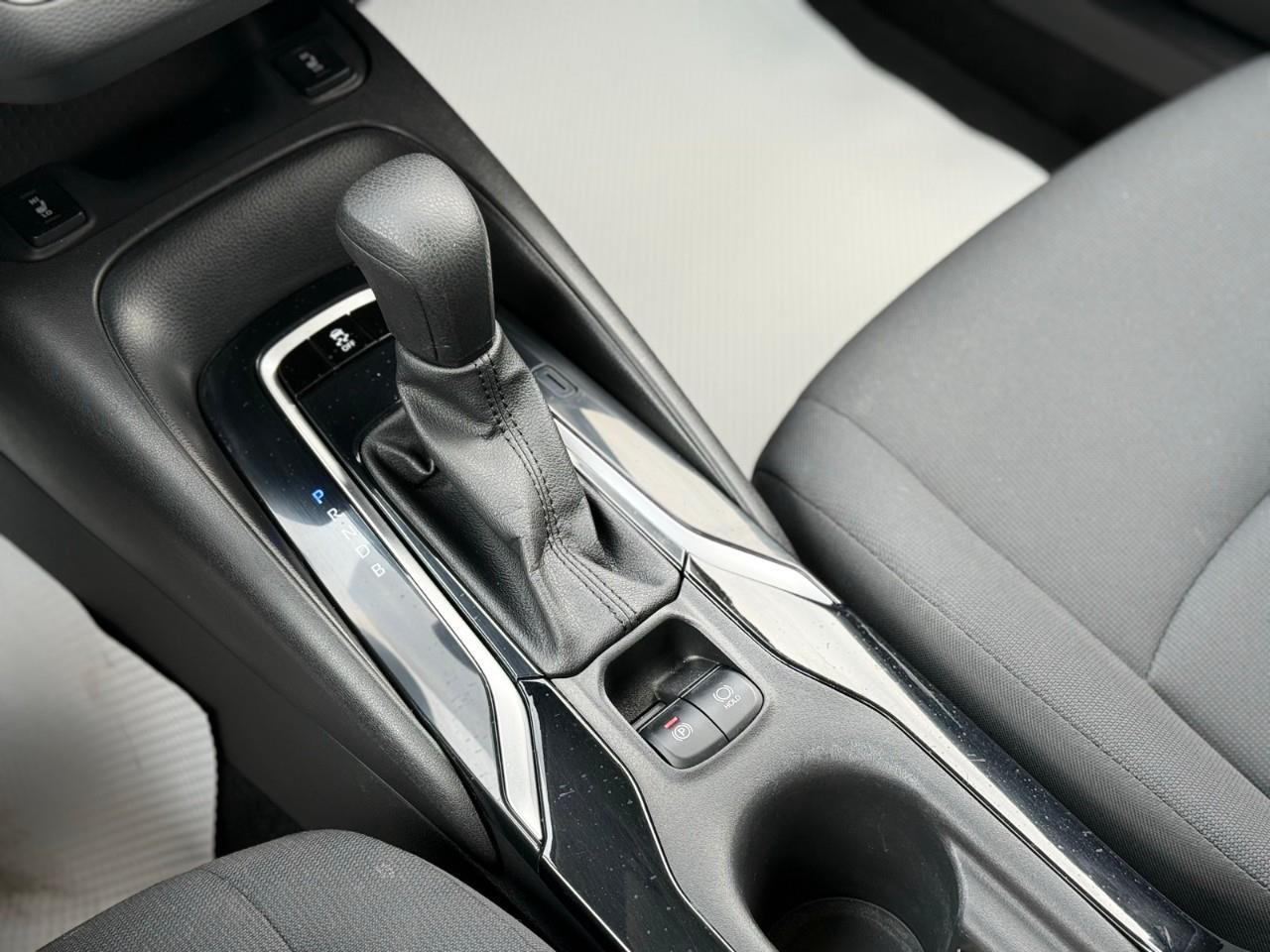 2021 Toyota Corolla L Photo
