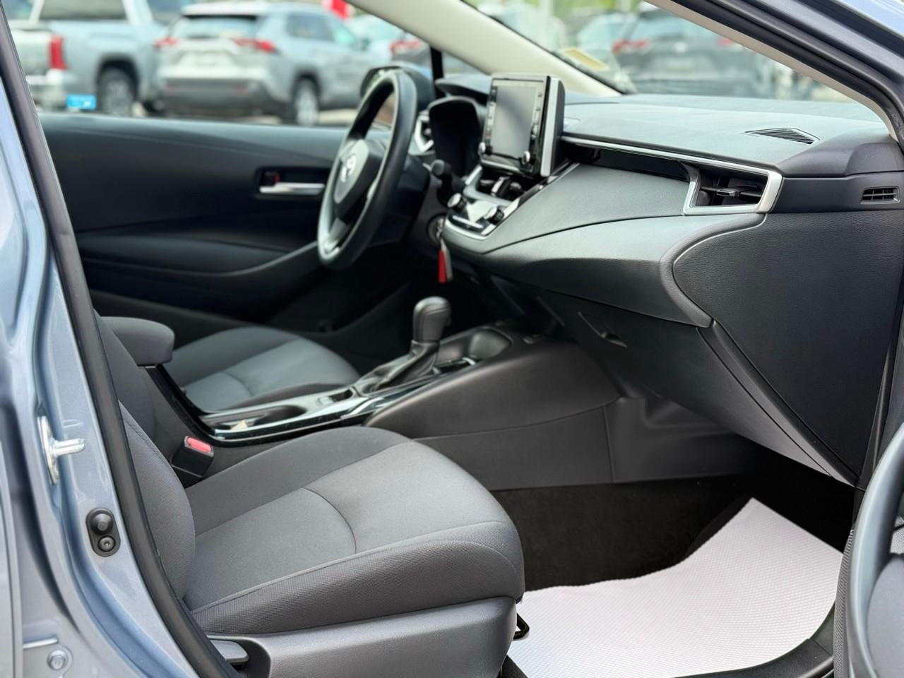 2021 Toyota Corolla L Photo