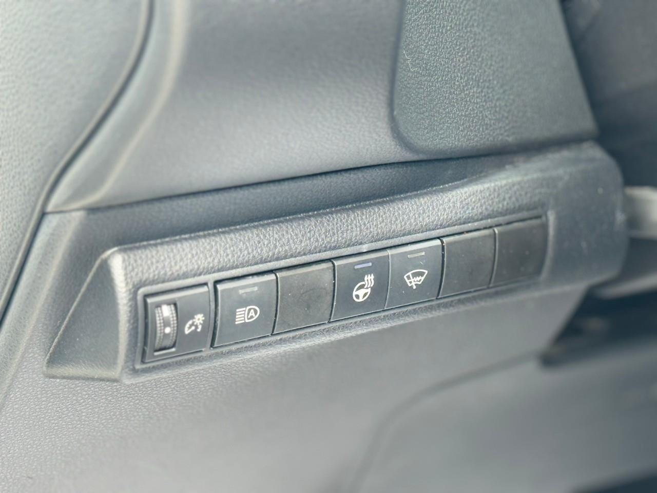 2021 Toyota Corolla L Photo