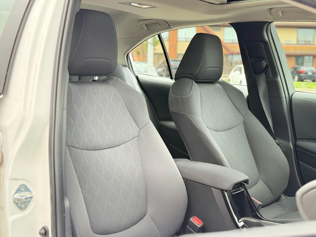 2021 Toyota Corolla L Photo