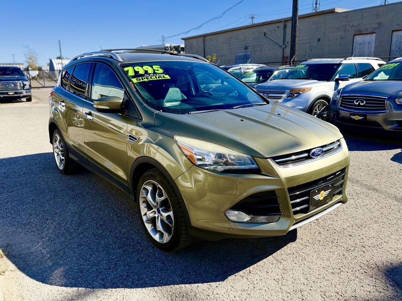 2014 Ford Escape Titanium - NO ACCIDENTS - RARE COLOR! Photo