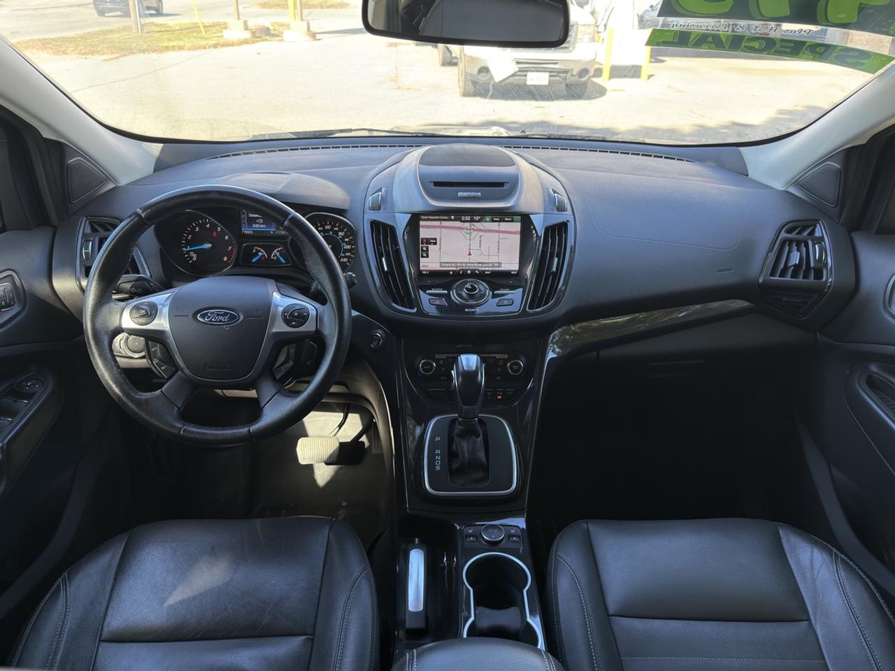 2014 Ford Escape Titanium - NO ACCIDENTS - RARE COLOR! Photo