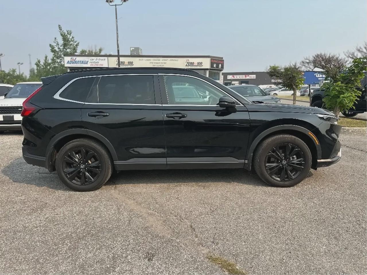 2025 Honda CR-V Touring Photo