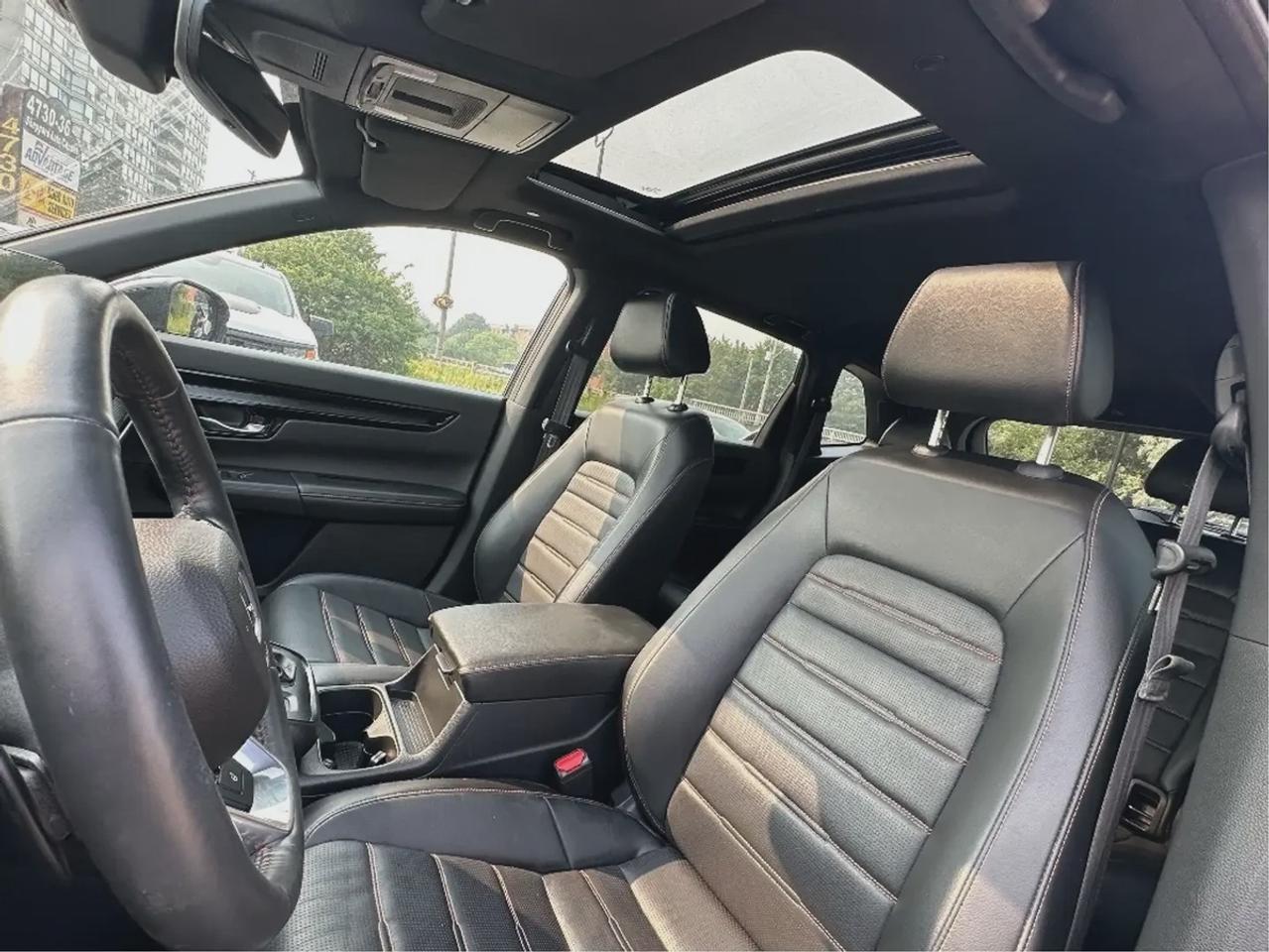 2025 Honda CR-V Touring Photo