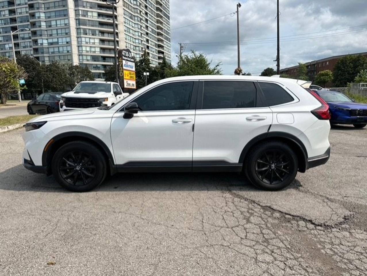 2024 Honda CR-V Hybrid EX L Photo