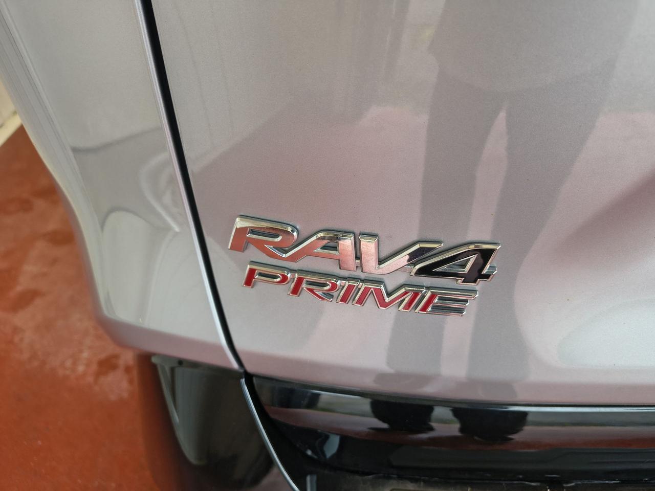 2024 Toyota RAV4 Prime SE Photo0