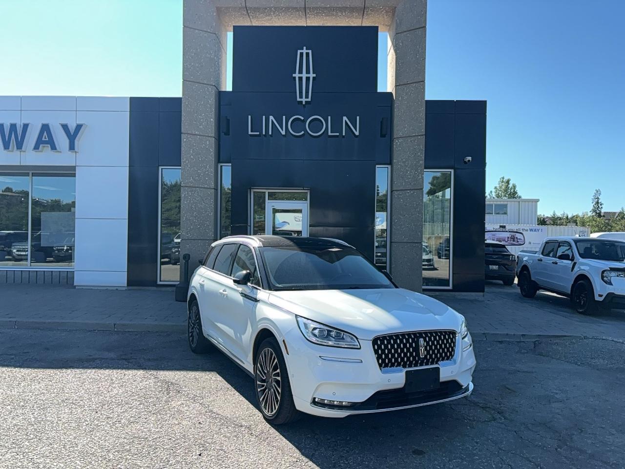 2020 Lincoln Corsair LOADED! HEADSUP DISPLAY, APPEARANCE PACK, 202A! Photo0