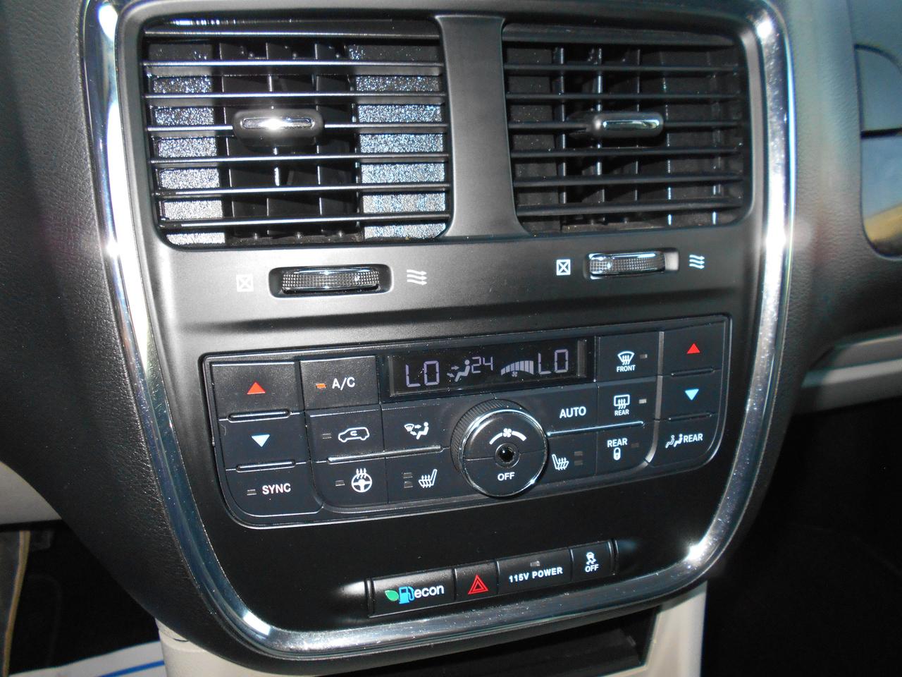 2019 Dodge Grand Caravan Crew Plus-Wheelchair Accessible Rear Entry Photo