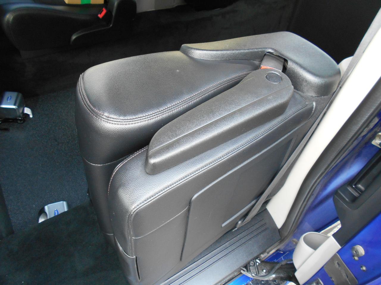 2019 Dodge Grand Caravan Crew Plus-Wheelchair Accessible Rear Entry Photo