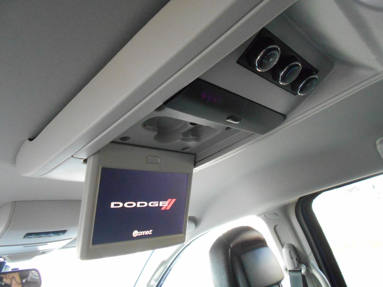 2019 Dodge Grand Caravan Crew Plus-Wheelchair Accessible Rear Entry Photo