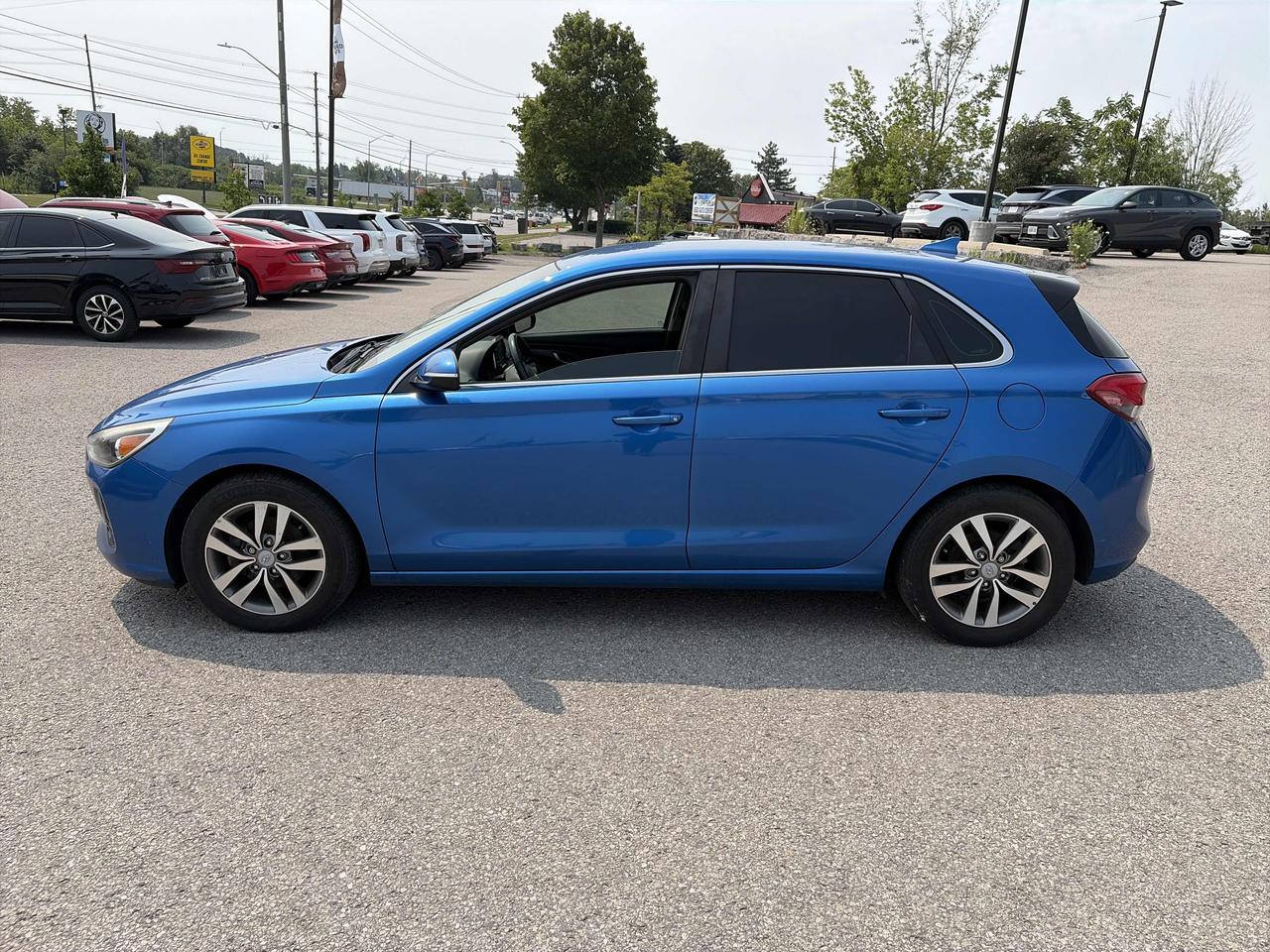 2018 Hyundai Elantra GT GL | 6 Seed | 2.0 | CarPlay | Cam | Alloys & More! Photo19