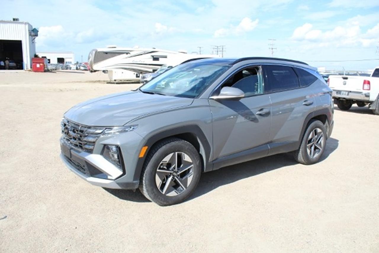 2025 Hyundai Tucson Preferred AWD w/Trend Pkg, Htd L, pano S/R, BUC - Photo #1