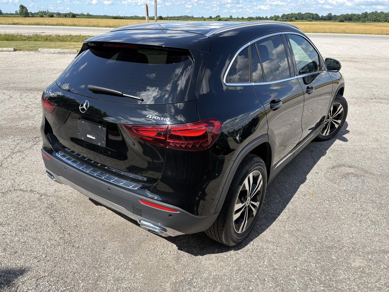 2026 Mercedes-Benz GLA GLA250 | Navigation | Backup Camera | Sunroof Photo4