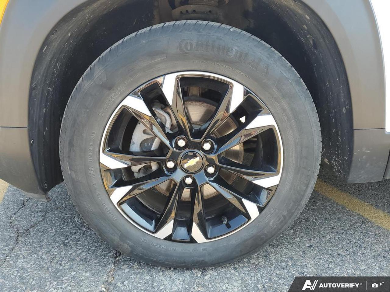 2022 Chevrolet TrailBlazer LT-REMOTE START-REAR CAMERA-HEATED SEATS-BLIND SPO Photo