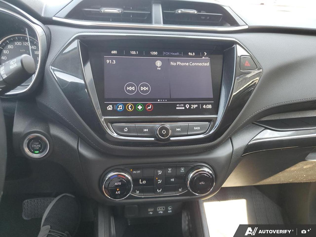 2022 Chevrolet TrailBlazer LT-REMOTE START-REAR CAMERA-HEATED SEATS-BLIND SPO Photo