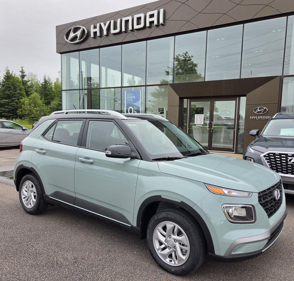 2026 Hyundai Venue Preferred TWO-TONE TWO-TONE