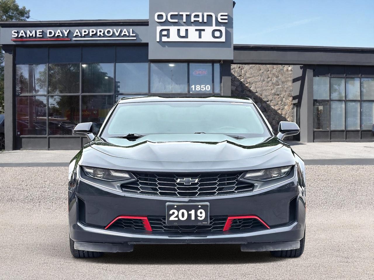 2019 Chevrolet Camaro 1LT Photo