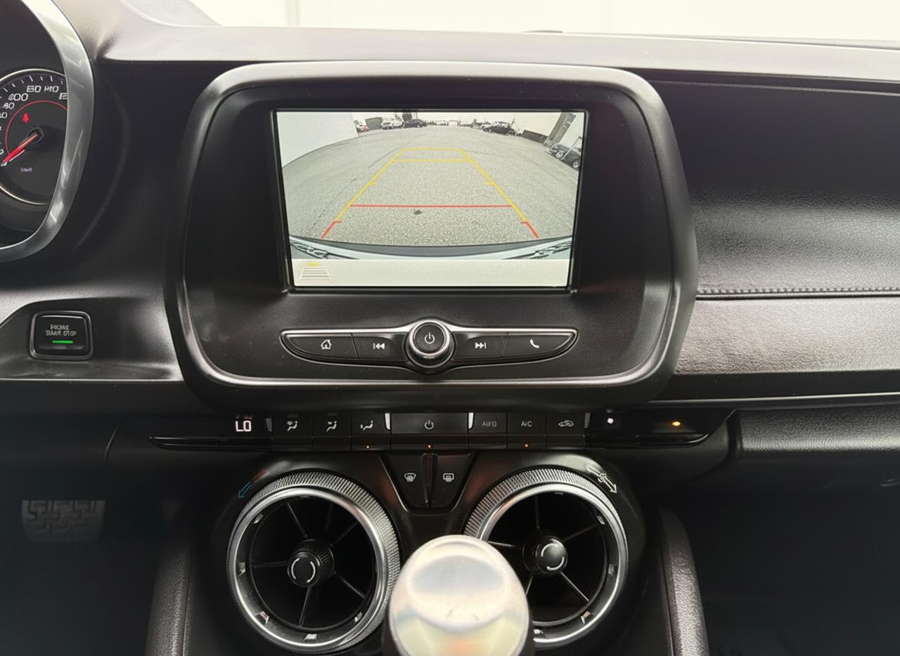 2019 Chevrolet Camaro 1LT Photo