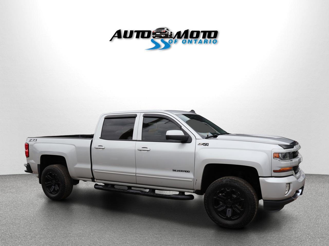 2018 Chevrolet Silverado 1500 V8 LT-Z71 CREW 4WD CERTIFIED *ACCIDENT FREE*23 SERVICE HISTORY* CAMERA BLUETOOTH HEATED SEATS CRUISE ALLOYS Photo