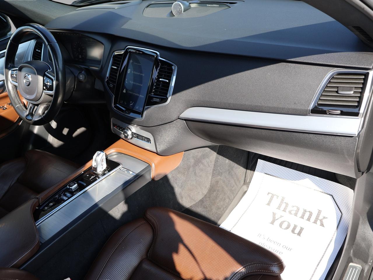 2019 Volvo XC90 T8 eAWD MOMENTUM PLUG-IN HYBRID *ACCIDENT FREE*VOLVO MAINTAIN* CAMERA NAV BLUETOOTH LEATHER HEATED SEATS PANO ROOF CRUISE ALLOYS Photo