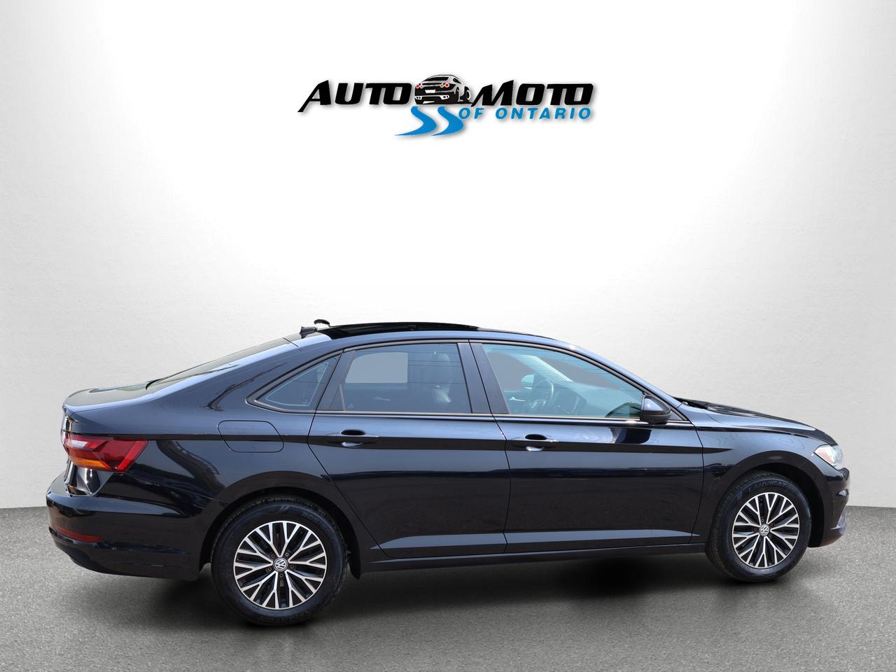 2019 Volkswagen Jetta 1.4T HIGHLINE 6SPEED CERTIFIED 6SP MANUAL *ACCIDENT FREE* CAMERA BLUETOOTH LEATHER HEATED SEATS SUNROOF CRUISE ALLOYS Photo
