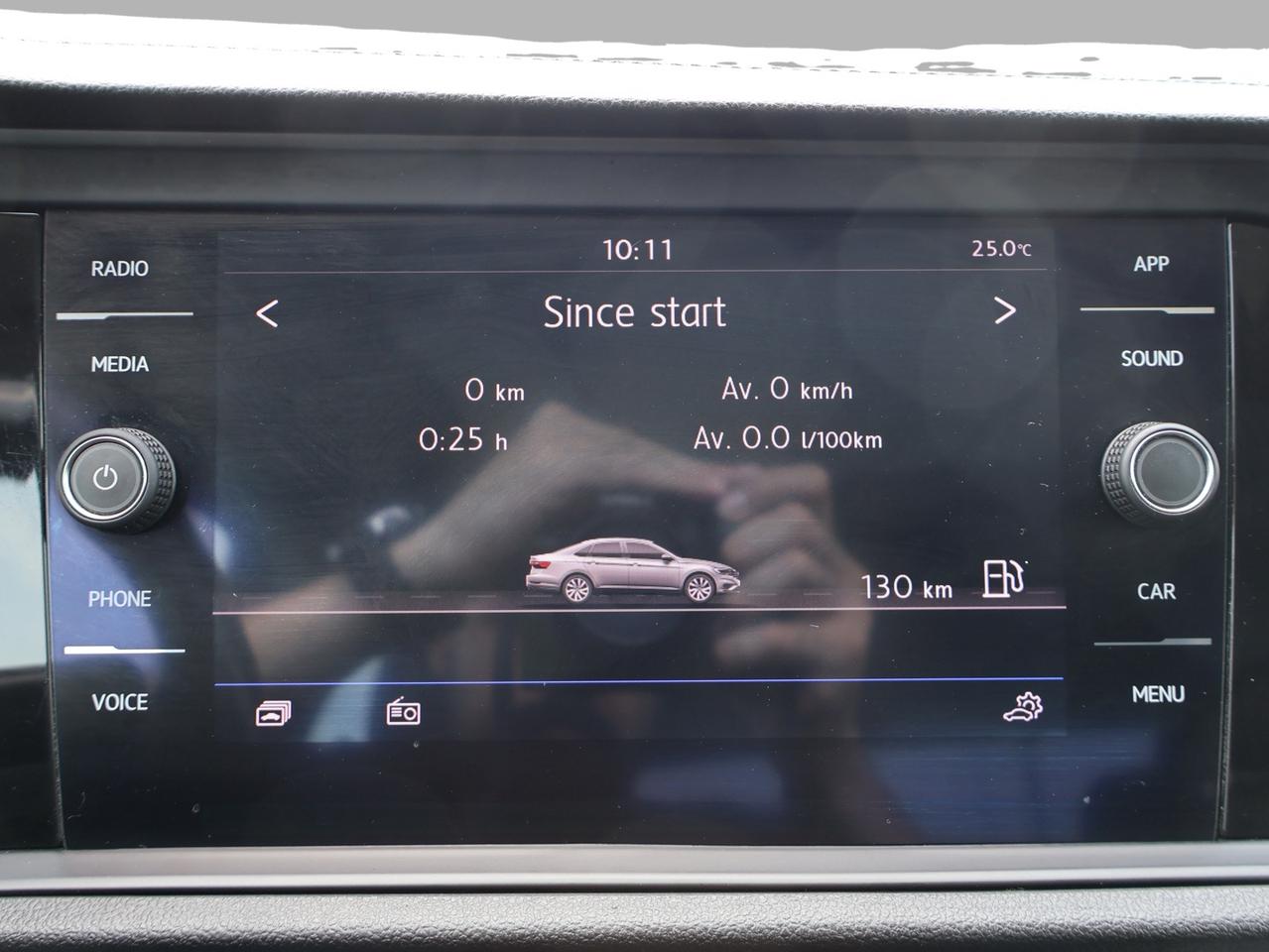 2019 Volkswagen Jetta 1.4T HIGHLINE 6SPEED CERTIFIED 6SP MANUAL *ACCIDENT FREE* CAMERA BLUETOOTH LEATHER HEATED SEATS SUNROOF CRUISE ALLOYS Photo