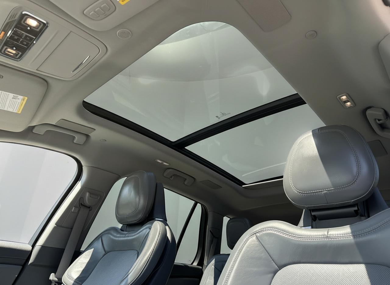 2020 Lincoln Aviator Reserve AWD Photo